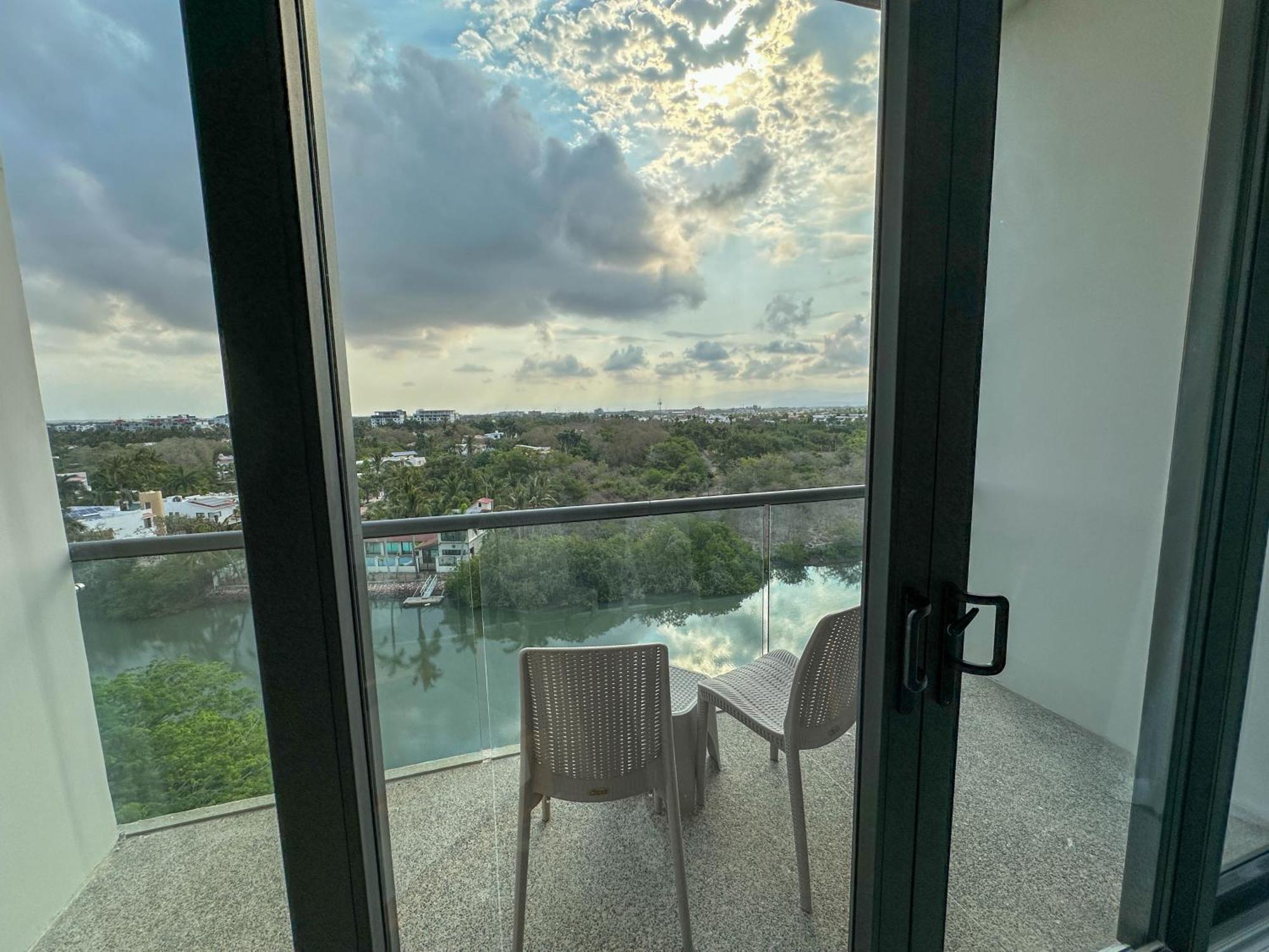 Hotel Mio Riviera Nayarit Unique & Different Adults Only นวยโวบาญาร์ตา ภายนอก รูปภาพ